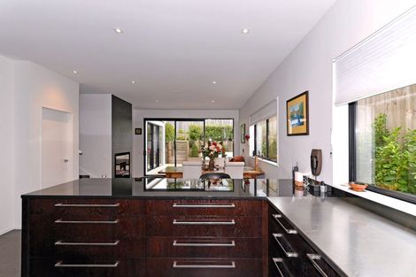 Photo of property in 172 Collingwood Street, Nelson, 7010