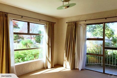 Photo of property in 1/10 Hunter Street, Hamilton Lake, Hamilton, 3204