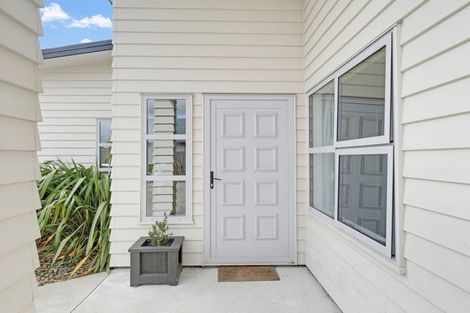Photo of property in 9 Majestic Way, Kelvin Grove, Palmerston North, 4414