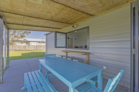 Photo of property in 123 Kowhai Avenue, Matarangi, Whitianga, 3592