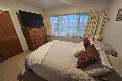 Photo of property in 28 Freyberg Avenue, Tamatea, Napier, 4112