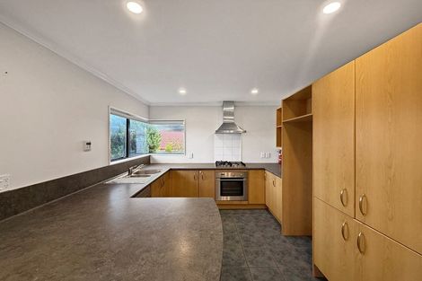 Photo of property in 10 Cabbage Tree Grove, Woodridge, Wellington, 6037