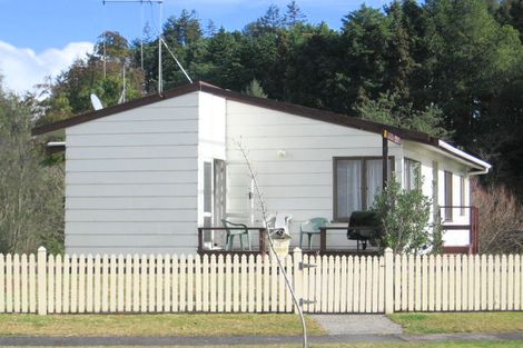 Photo of property in 13 Riley Place, Fitzroy, Hamilton, 3206