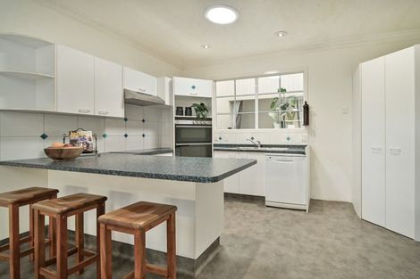 Photo of property in 910 Collinge Road, Mayfair, Hastings, 4122