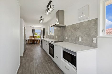 Photo of property in 26 Agincourt Street, Glenfield, Auckland, 0629