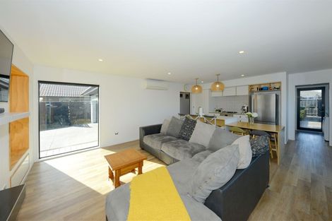 Photo of property in 24 Shillingford Boulevard, Rolleston, 7615