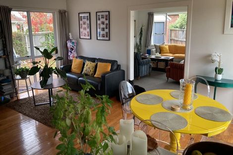 Photo of property in 17 Haslett Place, Upper Riccarton, Christchurch, 8041