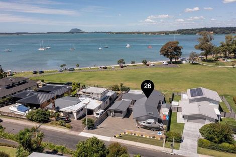 Photo of property in 26 Harbour View Road, Omokoroa, 3114