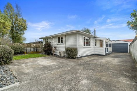 Photo of property in 307 Shakespeare Street, Leamington, Cambridge, 3432