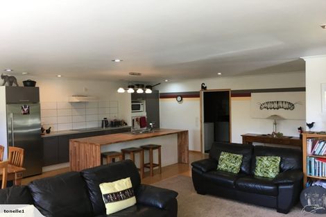 Photo of property in 11 Marion Street, Macandrew Bay, Dunedin, 9014