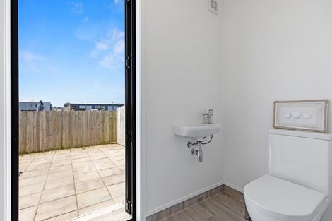 Photo of property in 7/22 Ashley Place, Papamoa Beach, Papamoa, 3118