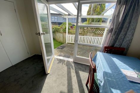 Photo of property in 20 Redwood Avenue, Tawa, Wellington, 5028