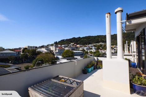 Photo of property in 12/24 Elizabeth Street, Mount Victoria, Wellington, 6011