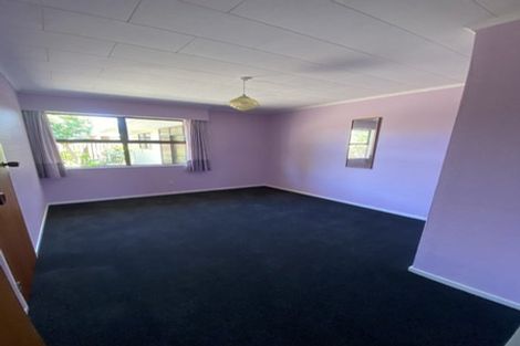 Photo of property in 19 Roskilda Crescent, Taradale, Napier, 4112