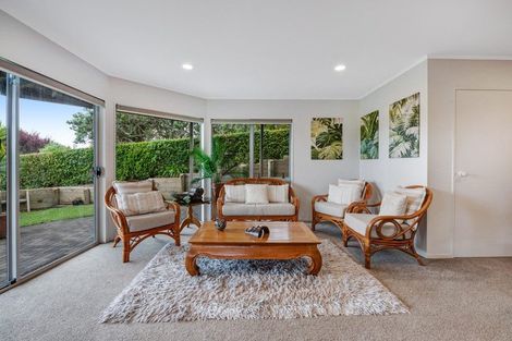 Photo of property in 1326 Whangaparaoa Road, Army Bay, Whangaparaoa, 0930