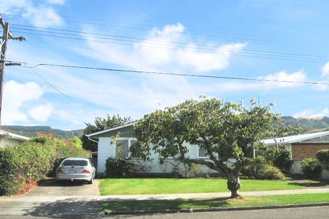 Photo of property in 34 Mary Crescent, Elderslea, Upper Hutt, 5018