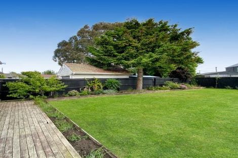 Photo of property in 121 Pages Road, Wainoni, Christchurch, 8061
