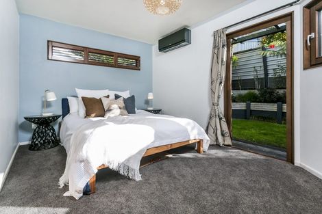 Photo of property in 1/25 Hythe Terrace, Mairangi Bay, Auckland, 0630