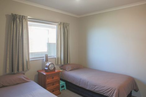 Photo of property in 2 Burrows Street, Bluff, 9814