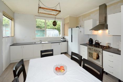 Photo of property in 12 Catherine Street, Caversham, Dunedin, 9012