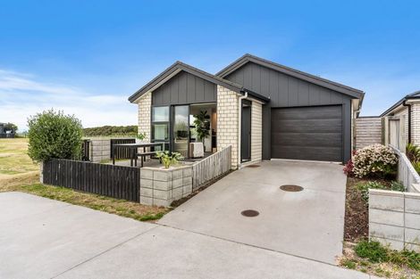 Photo of property in 12 Pense Place, Papamoa, 3118