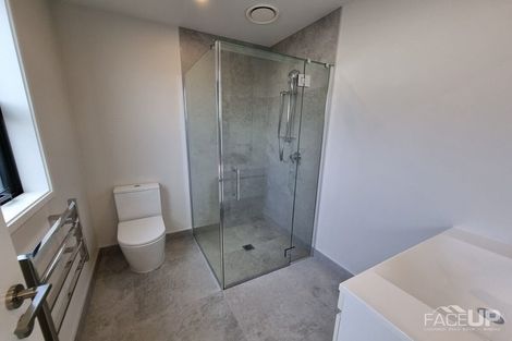 Photo of property in 35 Lumbarda Drive, Kumeu, 0810