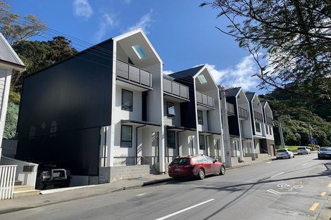 Photo of property in 1/229 Aro Street, Aro Valley, Wellington, 6021