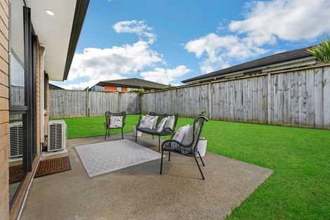 Photo of property in 24 Pyne Crescent, Pokeno, 2402