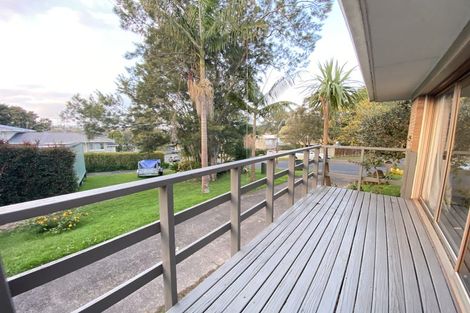 Photo of property in 1/6 Kathleen Street, Totara Vale, Auckland, 0627