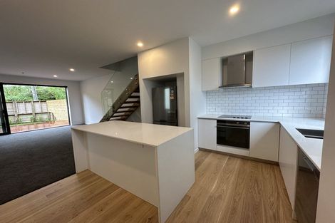 Photo of property in 175c Sutherland Road, Lyall Bay, Wellington, 6022