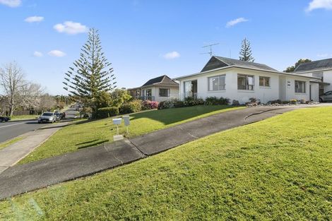 Photo of property in 1/123 Glamorgan Drive, Torbay, Auckland, 0630
