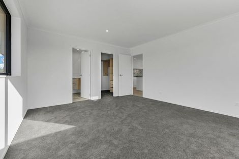 Photo of property in 2 Viv Green Place, Pokeno, 2402