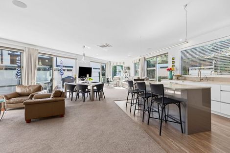 Photo of property in 543 Gloucester Road, Papamoa Beach, Papamoa, 3118