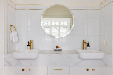 Photo of property in 10 New Windsor Road, Avondale, Auckland, 0600