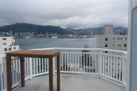 Photo of property in 6 Baring Street, Oriental Bay, Wellington, 6011