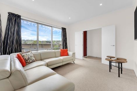 Photo of property in 36 Hillpark Drive, Pokeno, 2402