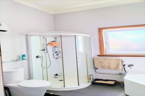 Photo of property in 93 Queens Drive, Saint Kilda, Dunedin, 9012