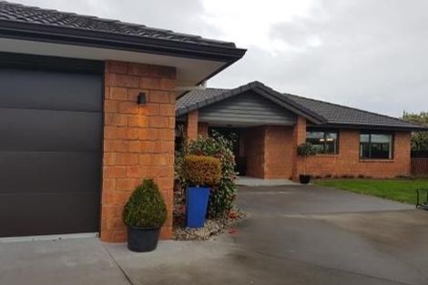 Photo of property in 14 Cole Thomas Place, Huntington, Hamilton, 3210