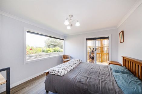 Photo of property in 6 Collins Crescent, Feilding, 4702