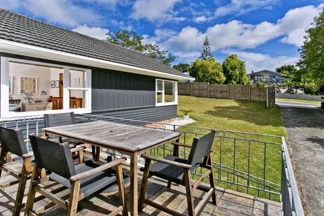 Photo of property in 13 Bruce Road, Glenfield, Auckland, 0629