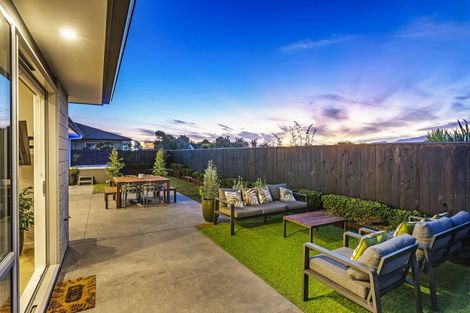 Photo of property in 3 Christow Court, Paraparaumu, 5032