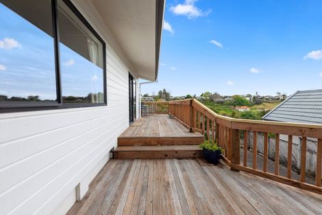 Photo of property in 5 Bellfield Place, Bethlehem, Tauranga, 3110