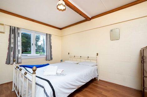 Photo of property in 141 Tawa Road, Kumeu, 0891