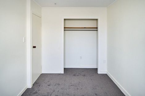 Photo of property in 2/35 Mana Esplanade, Paremata, Porirua, 5026