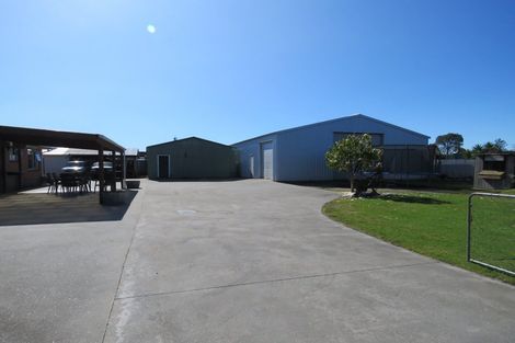 Photo of property in 183 Queen Street, Westport, 7825