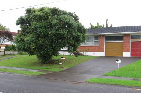 Photo of property in 1/31 Aurea Avenue, Pakuranga, Auckland, 2010