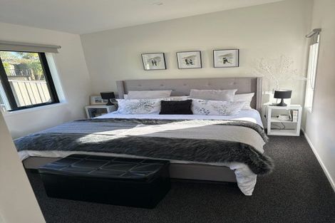 Photo of property in 13 Gilbass Avenue, Hamilton Lake, Hamilton, 3204