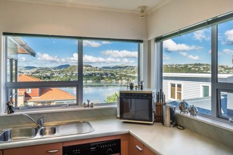 Photo of property in 40 Mana View Road, Paremata, Porirua, 5026