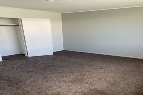 Photo of property in 7a Harvard Grove, Totara Park, Upper Hutt, 5018