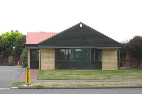 Photo of property in 164 Queenspark Drive, Parklands, Christchurch, 8083